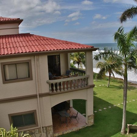 Villas Iguana A-8 Beachfront Condo 外观 照片