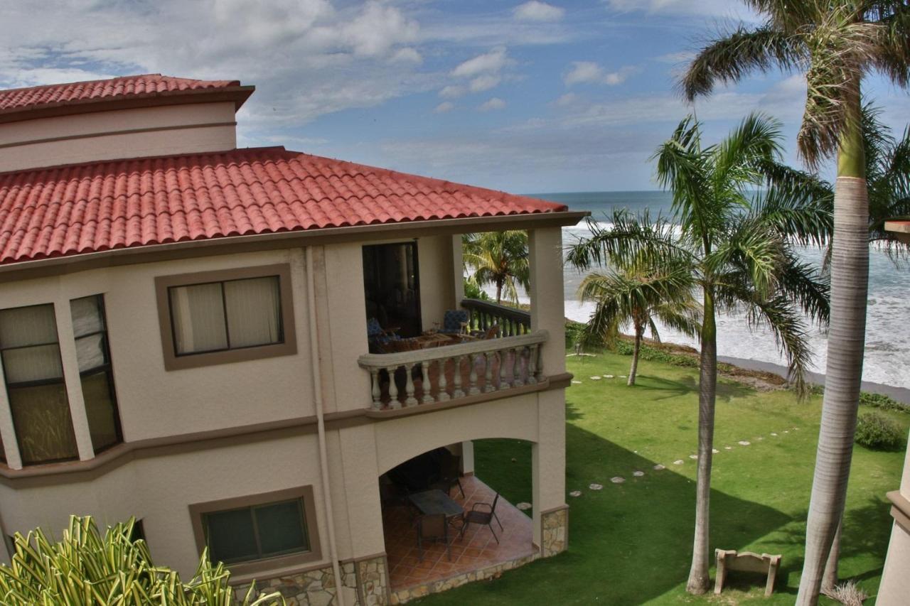 Villas Iguana A-8 Beachfront Condo 外观 照片